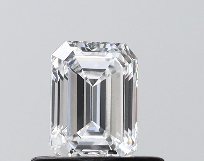 0.53 ct. emerald Lab Grown Diamond front image