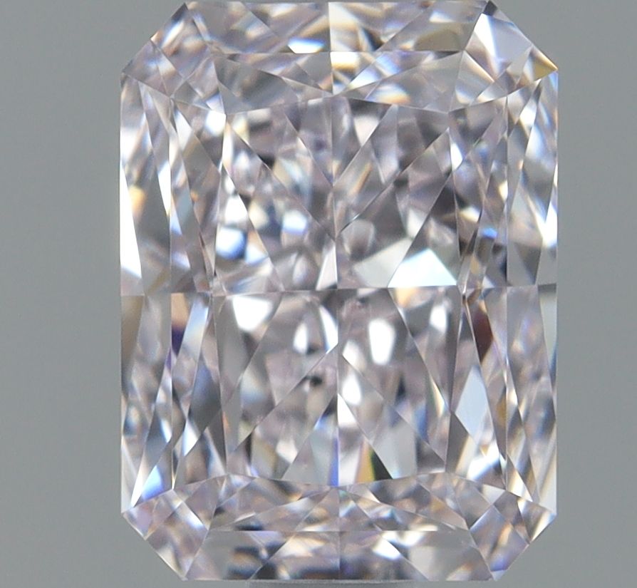 1.04 ct Radiant diamond