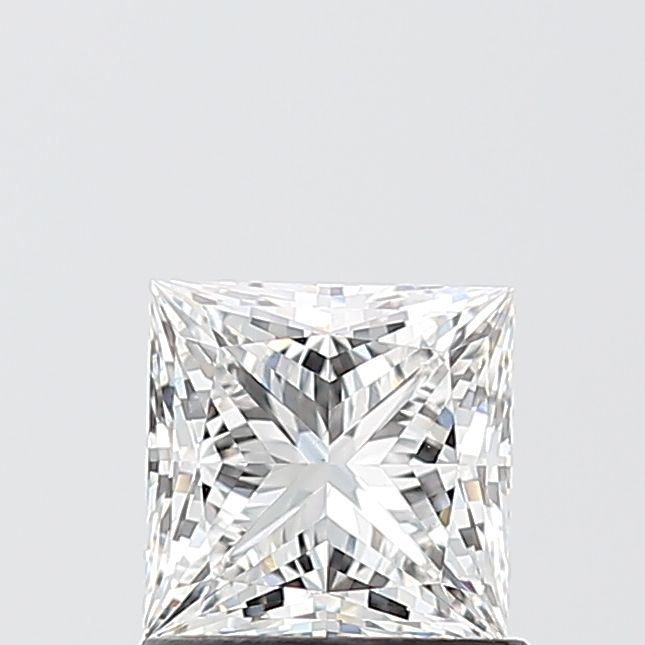1.05 ct lab-grown Princess Diamond