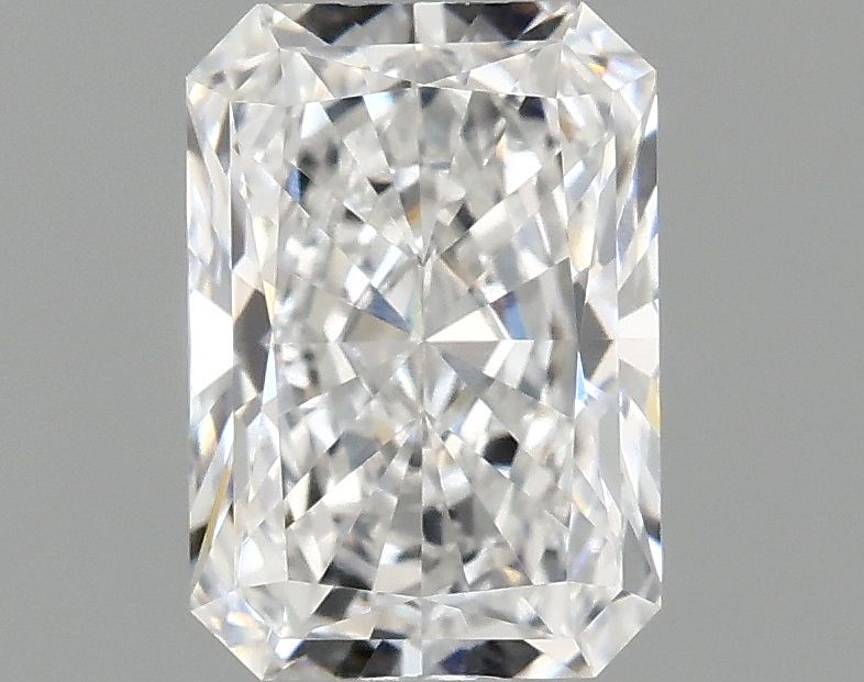 1.07 ct. radiant Lab Grown Diamond front image