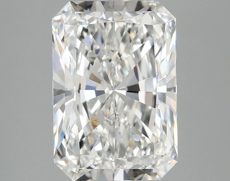 3.09 ct. radiant Lab Grown Diamond front image
