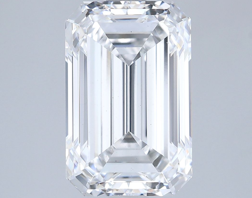 3.05 ct. emerald Lab Grown Diamond front image