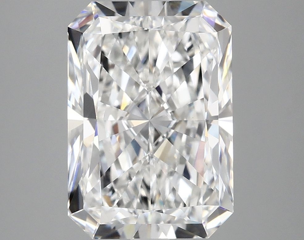4.17 ct. radiant Lab Grown Diamond front image