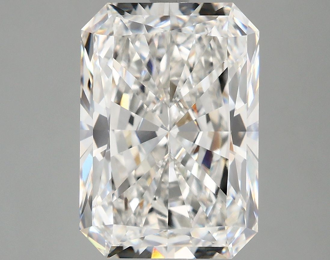 5.03 ct. radiant Lab Grown Diamond front image