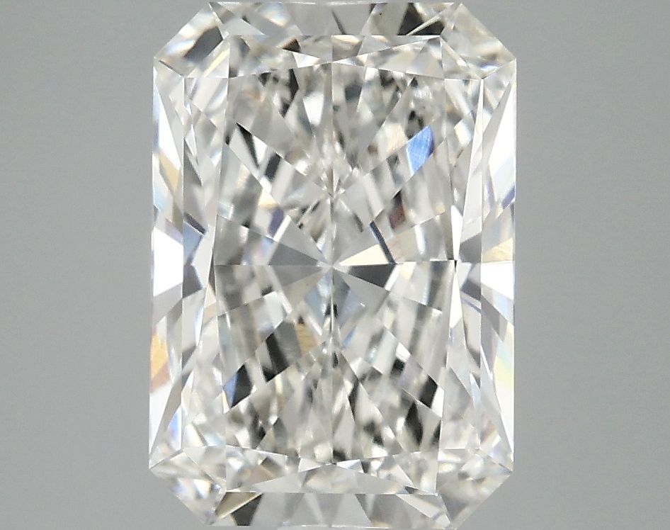 3.09 ct. radiant Lab Grown Diamond front image