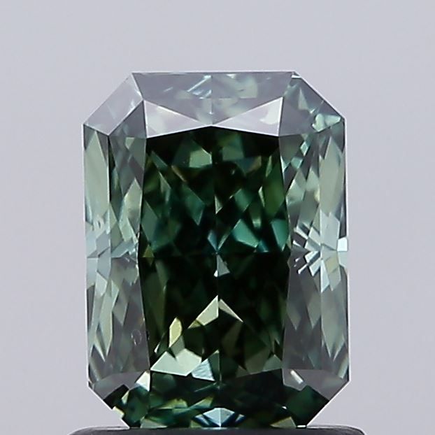 1.09 ct. radiant Lab Grown Diamond front image