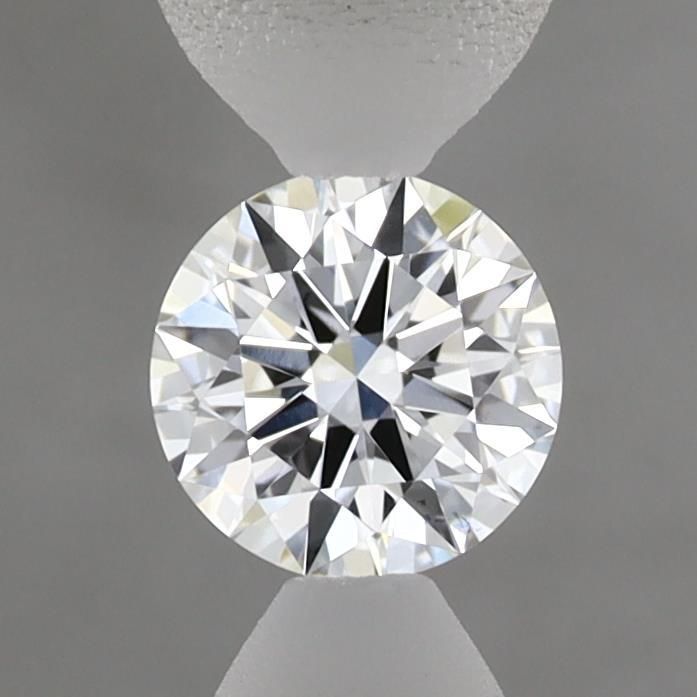 0.5 ct lab-grown Round Diamond