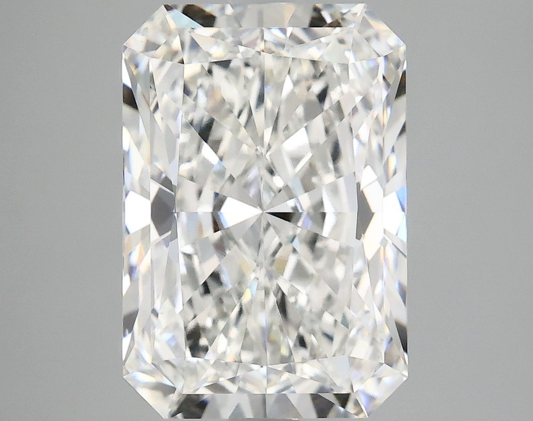 4.81 ct. radiant Lab Grown Diamond front image