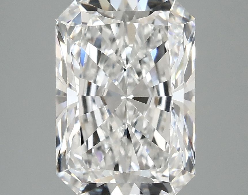 3.10 ct. radiant Lab Grown Diamond front image