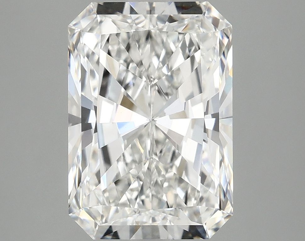 3.94 ct. radiant Lab Grown Diamond front image