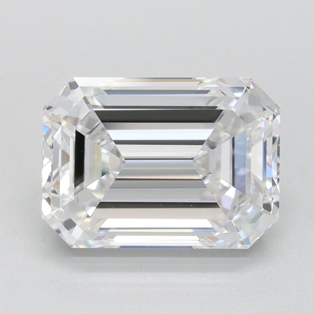 3.02 ct. emerald Lab Grown Diamond front image