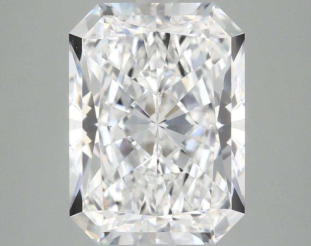 4.84 ct. radiant Lab Grown Diamond front image