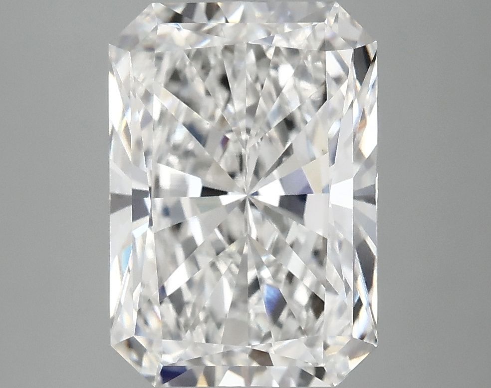 4.08 ct. radiant Lab Grown Diamond front image