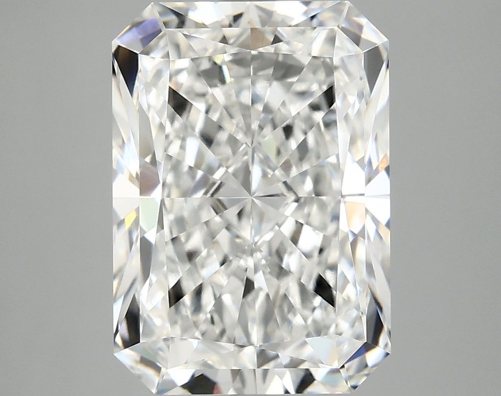 5.08 ct. radiant Lab Grown Diamond front image