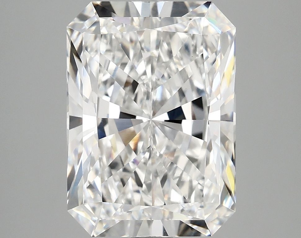 4.19 ct. radiant Lab Grown Diamond front image