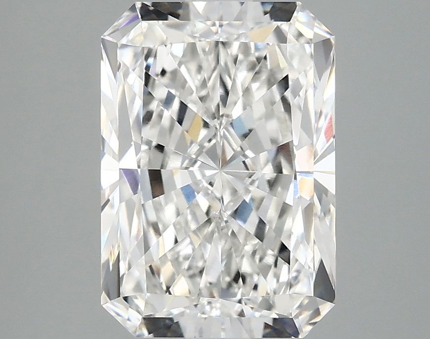 3.04 ct. radiant Lab Grown Diamond front image