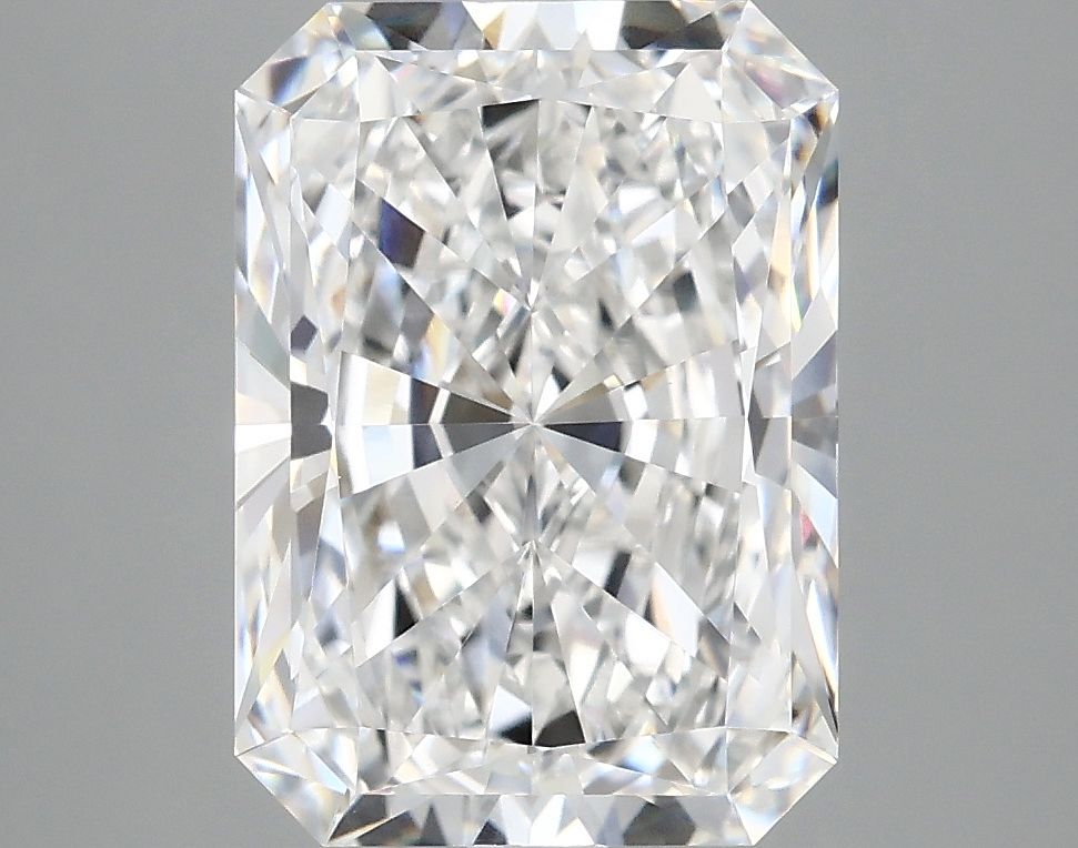 4.04 ct. radiant Lab Grown Diamond front image