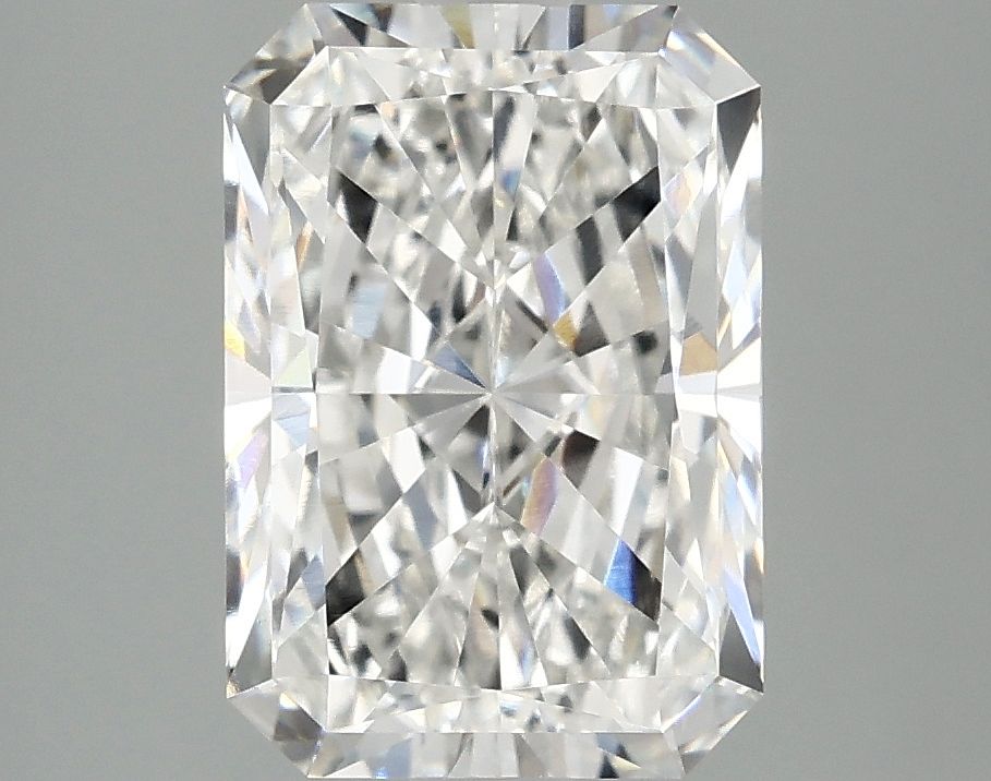 3.07 ct. radiant Lab Grown Diamond front image