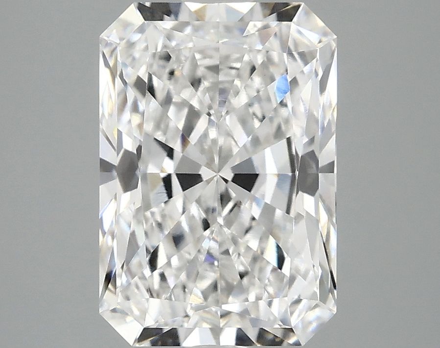 3.07 ct. radiant Lab Grown Diamond front image