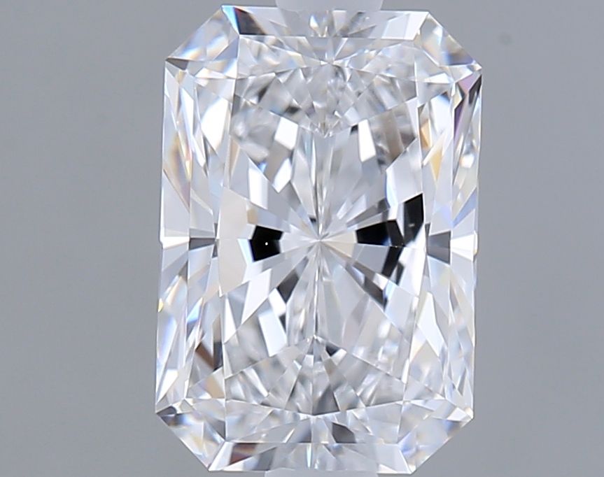 1.5 ct lab-grown Radiant Diamond