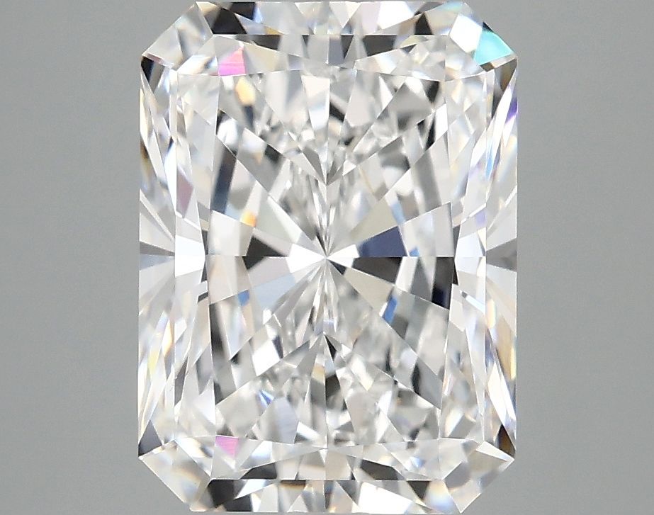 4.05 ct. radiant Lab Grown Diamond front image