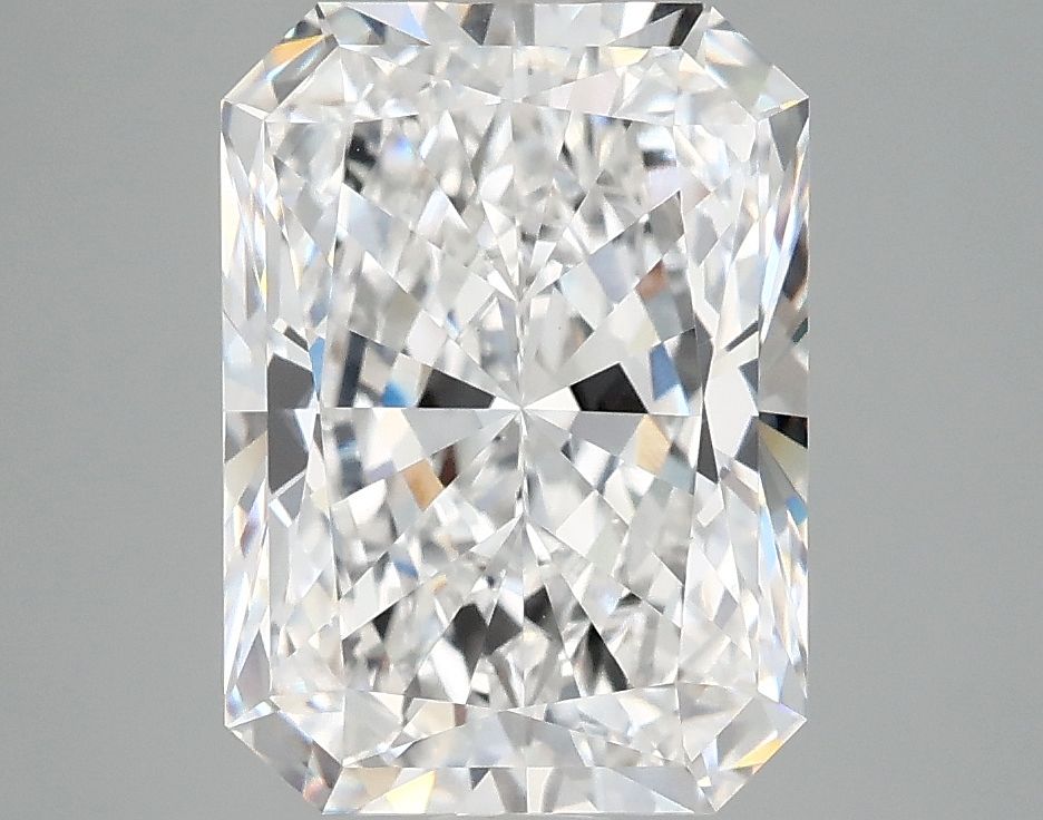 4.05 ct. radiant Lab Grown Diamond front image