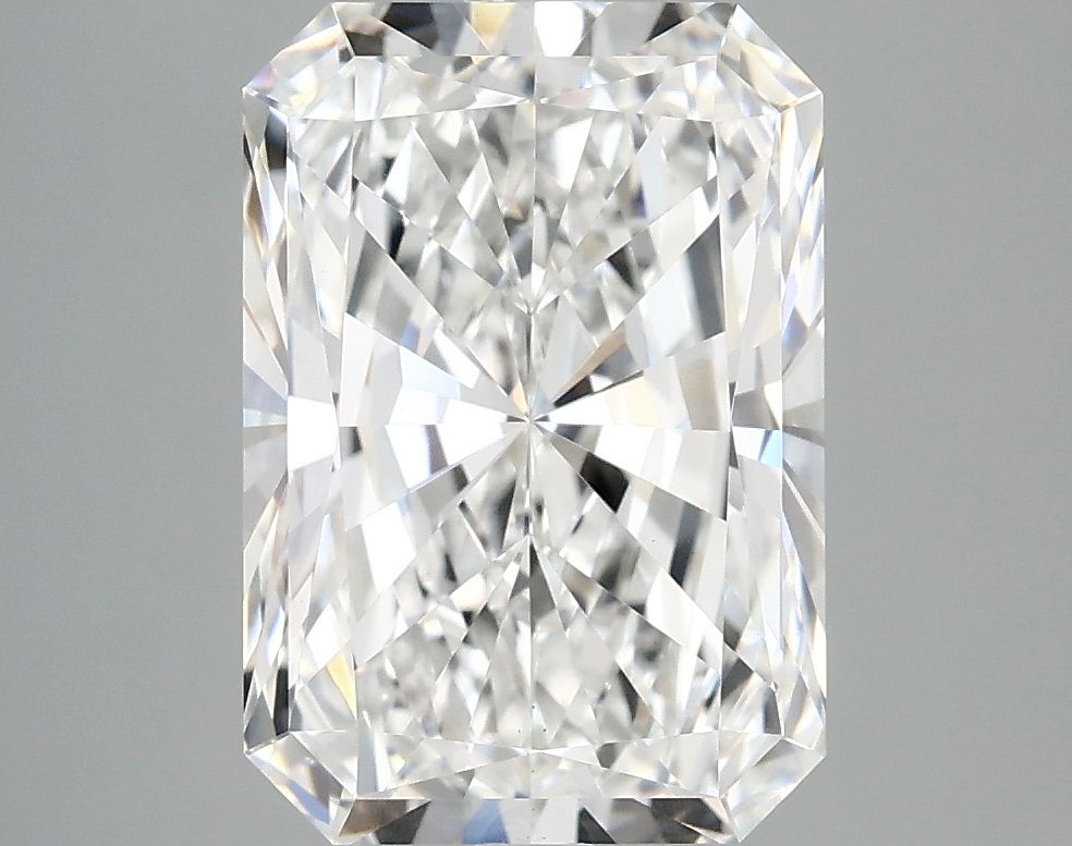 4.17 ct. radiant Lab Grown Diamond front image
