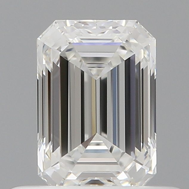 0.51 ct Emerald diamond