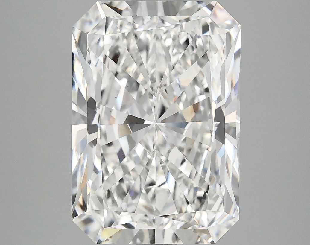 4.80 ct. radiant Lab Grown Diamond front image