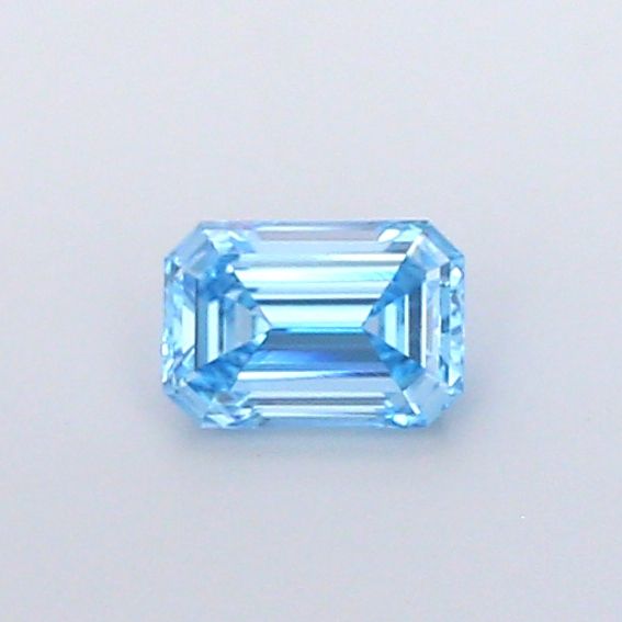 0.97 ct Emerald diamond