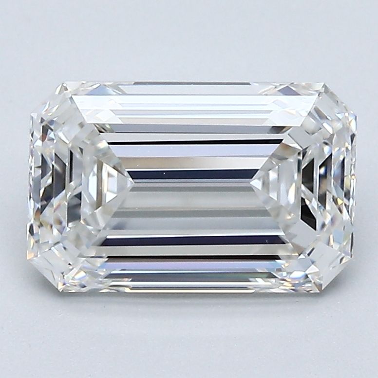 2.30 ct Emerald diamond