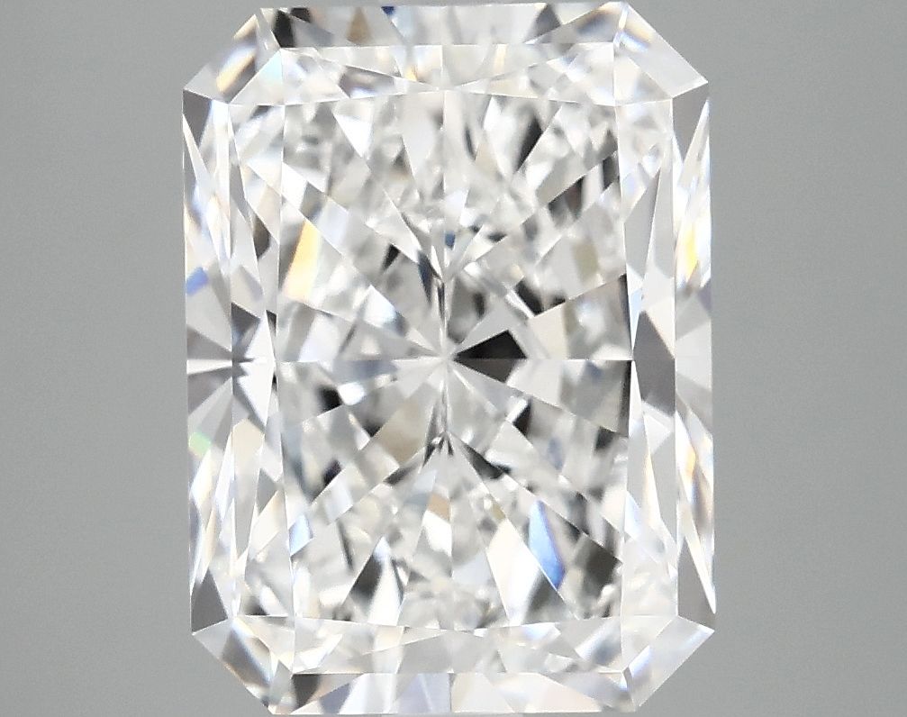 4.90 ct. radiant Lab Grown Diamond front image