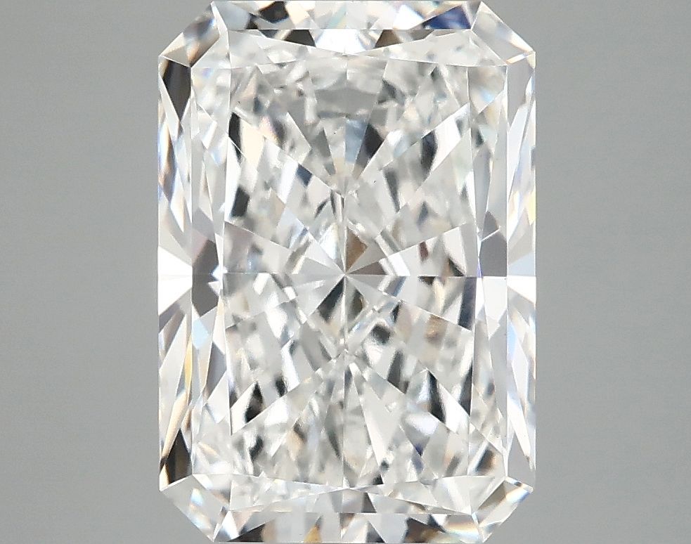 4.83 ct. radiant Lab Grown Diamond front image