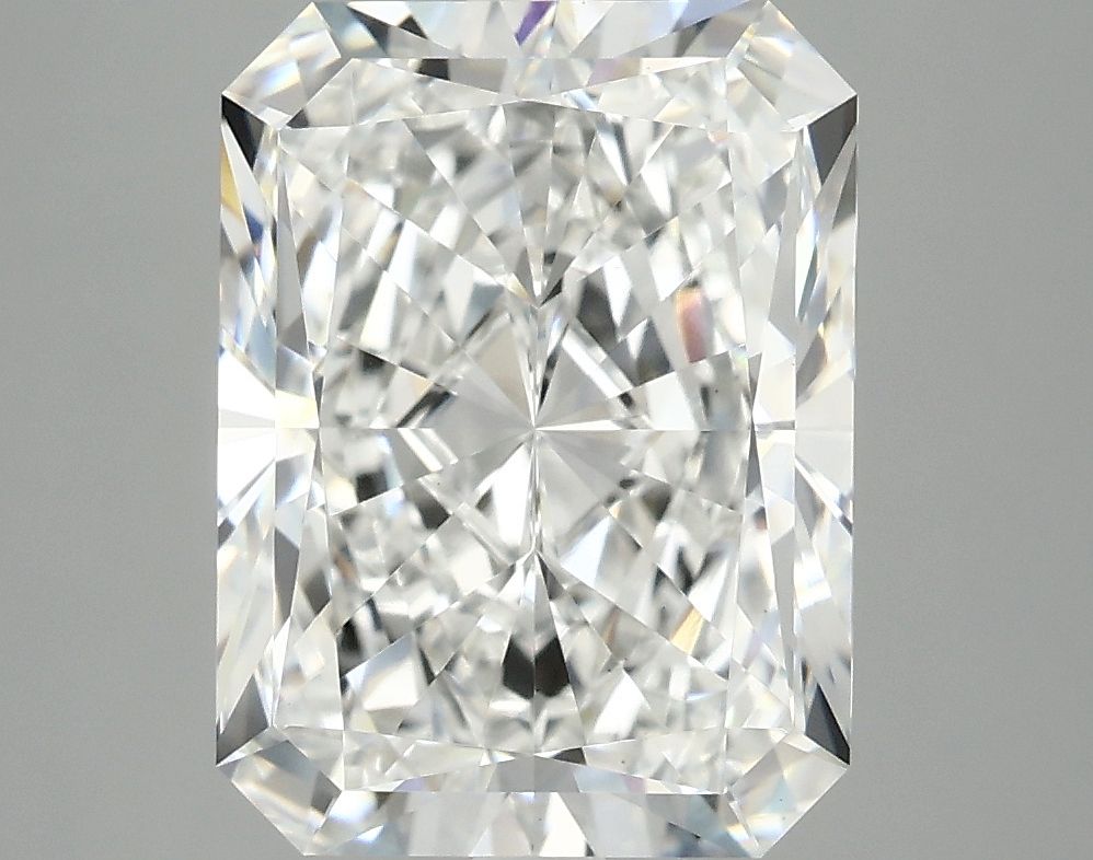 5.01 ct. radiant Lab Grown Diamond front image