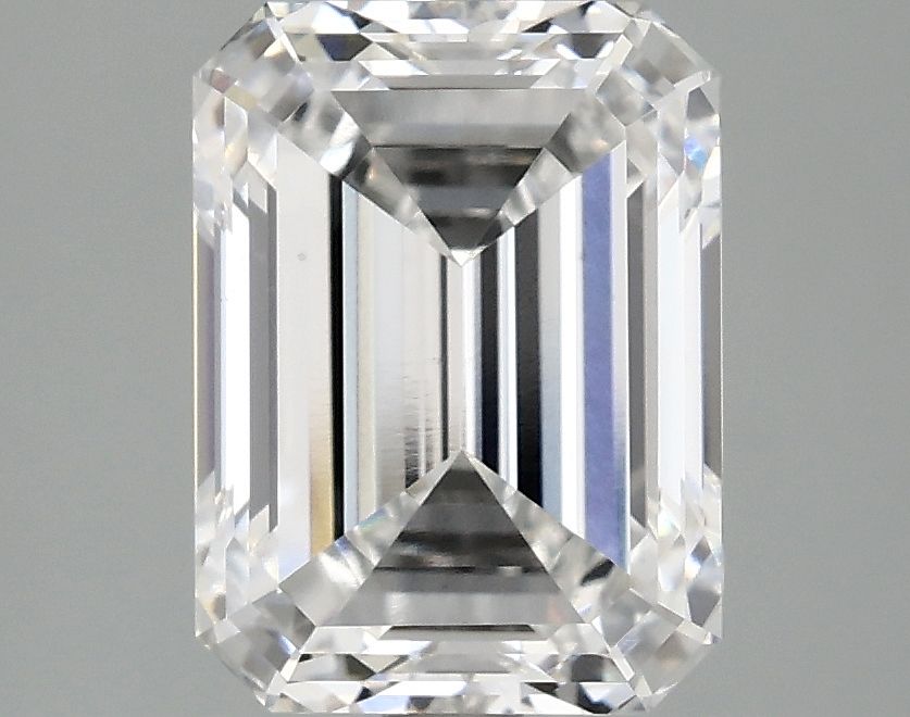 3.10 ct. emerald Lab Grown Diamond front image