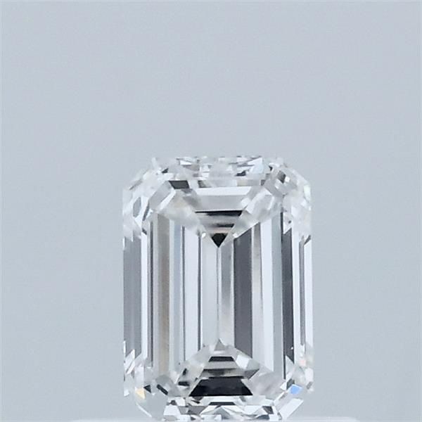 0.5 ct lab-grown Emerald Diamond