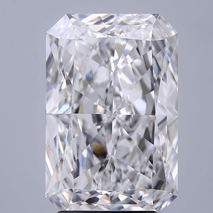 3.82 ct. radiant Lab Grown Diamond front image