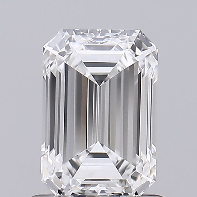 1.05 ct. emerald Lab Grown Diamond front image
