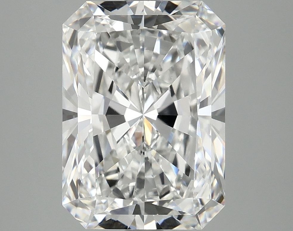 4.18 ct. radiant Lab Grown Diamond front image