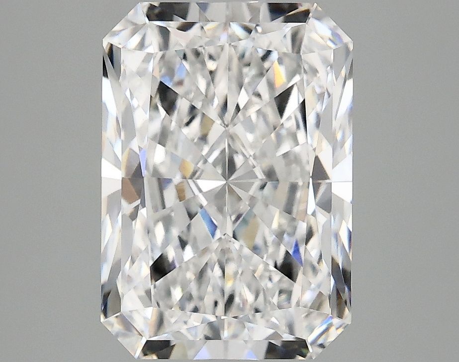 3.10 ct. radiant Lab Grown Diamond front image