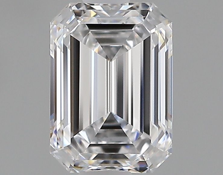 1.05 ct. emerald Lab Grown Diamond front image