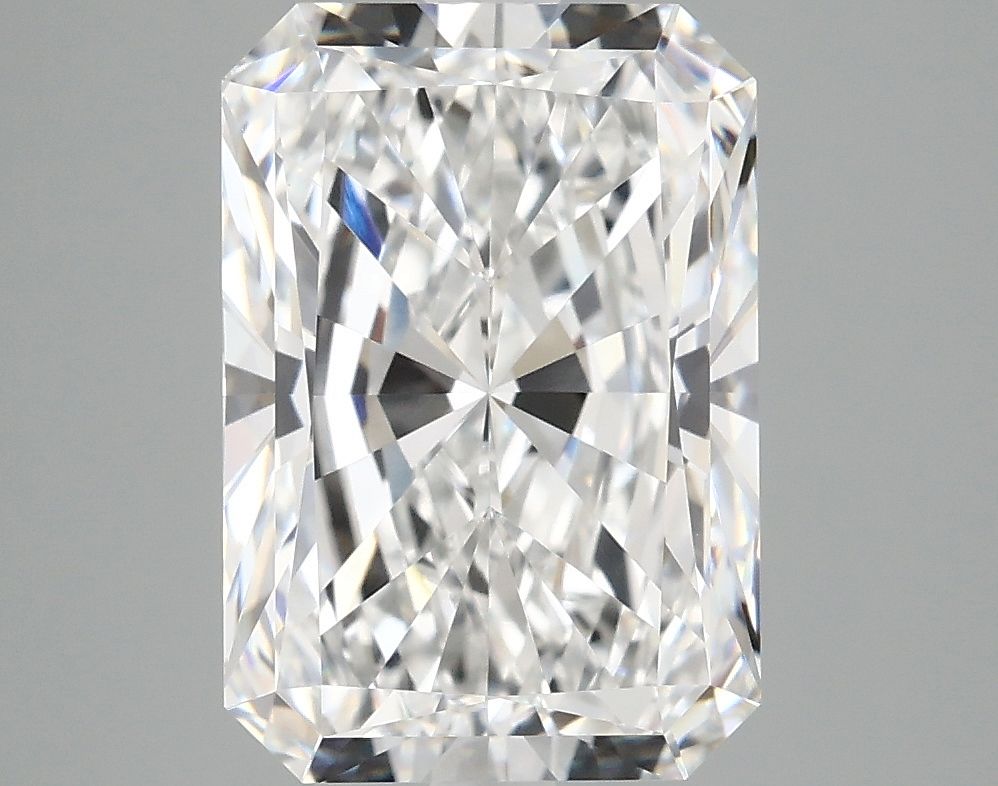 4.05 ct. radiant Lab Grown Diamond front image