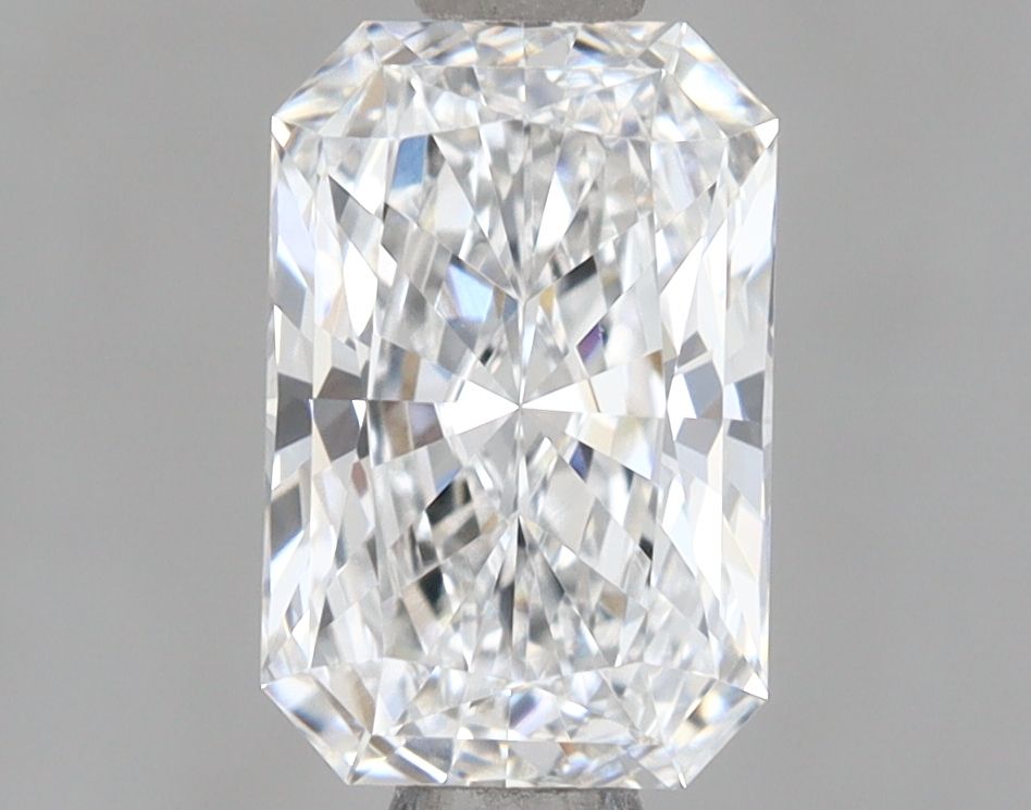1.17 ct lab-grown Radiant Diamond