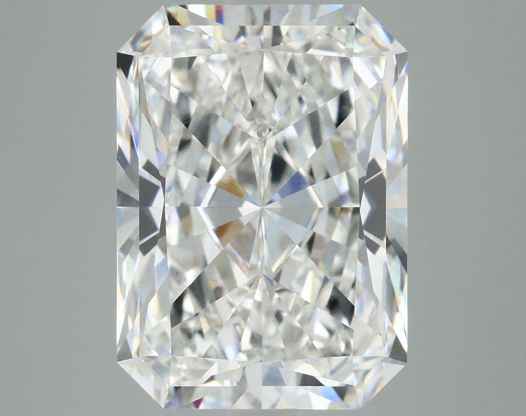 5.07 ct. radiant Lab Grown Diamond front image