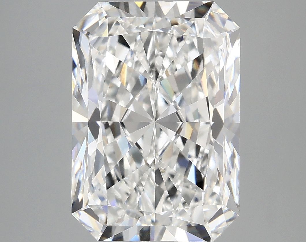 4.98 ct. radiant Lab Grown Diamond front image