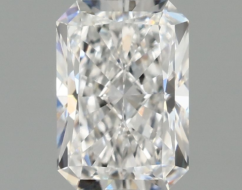 1.07 ct. radiant Lab Grown Diamond front image
