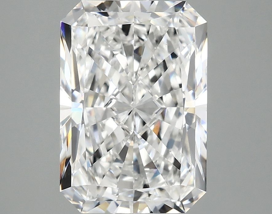 2.91 ct. radiant Lab Grown Diamond front image