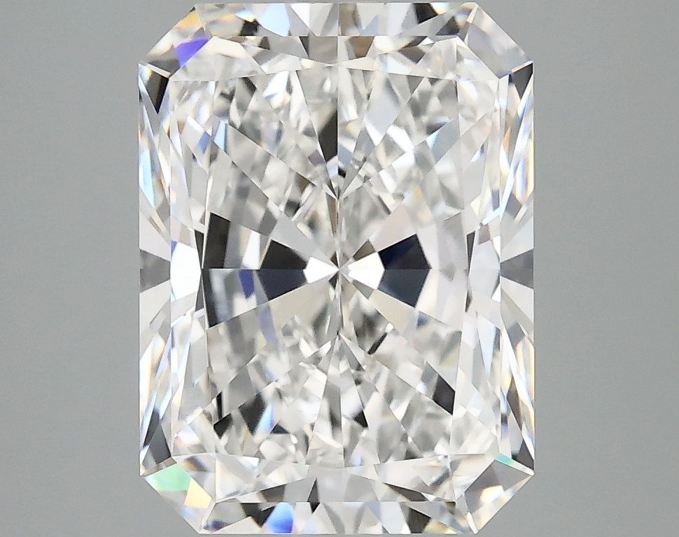 4.19 ct. radiant Lab Grown Diamond front image