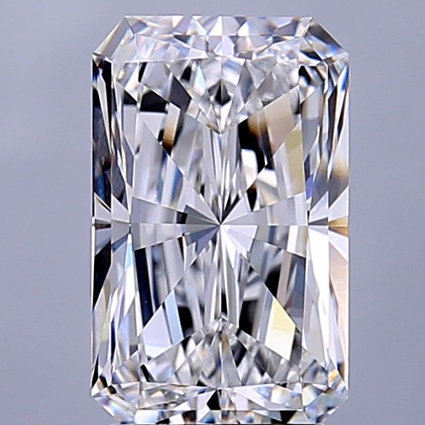 2.65 ct. radiant Lab Grown Diamond front image
