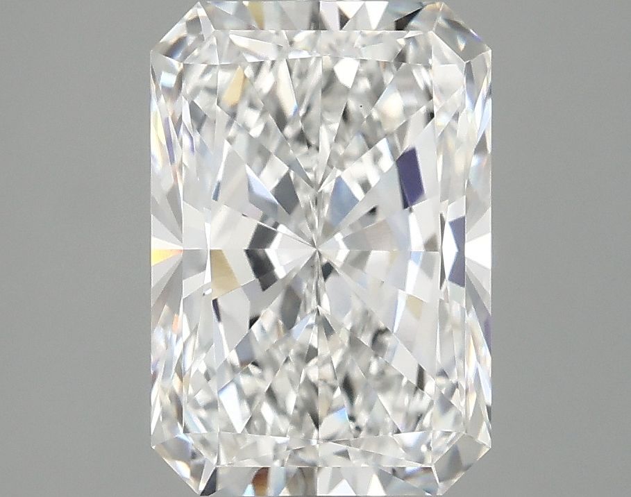 3.10 ct. radiant Lab Grown Diamond front image